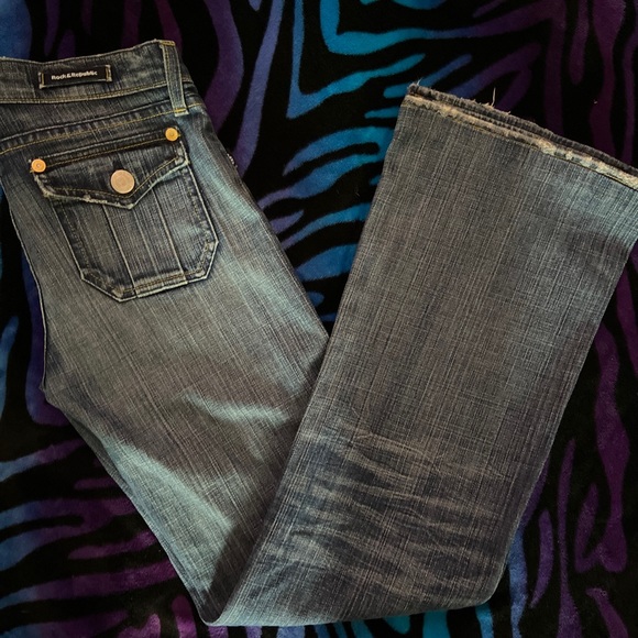 Rock & republic siouxsie flare jeans😍😍 - Picture 4 of 8